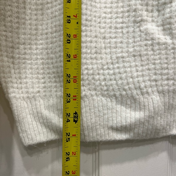 Gap Sweater 💎 - Picture 3 of 6